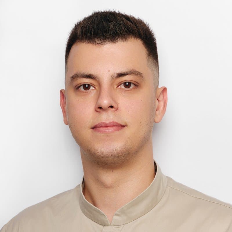 Исламов Ленар Альбертович