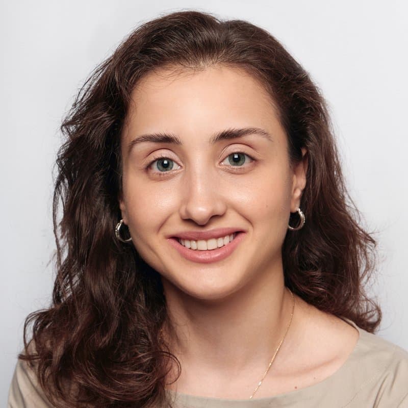 Арустамова Люси Михайловна